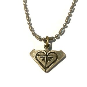 Vintage 80’s Roxy geometric heart necklace